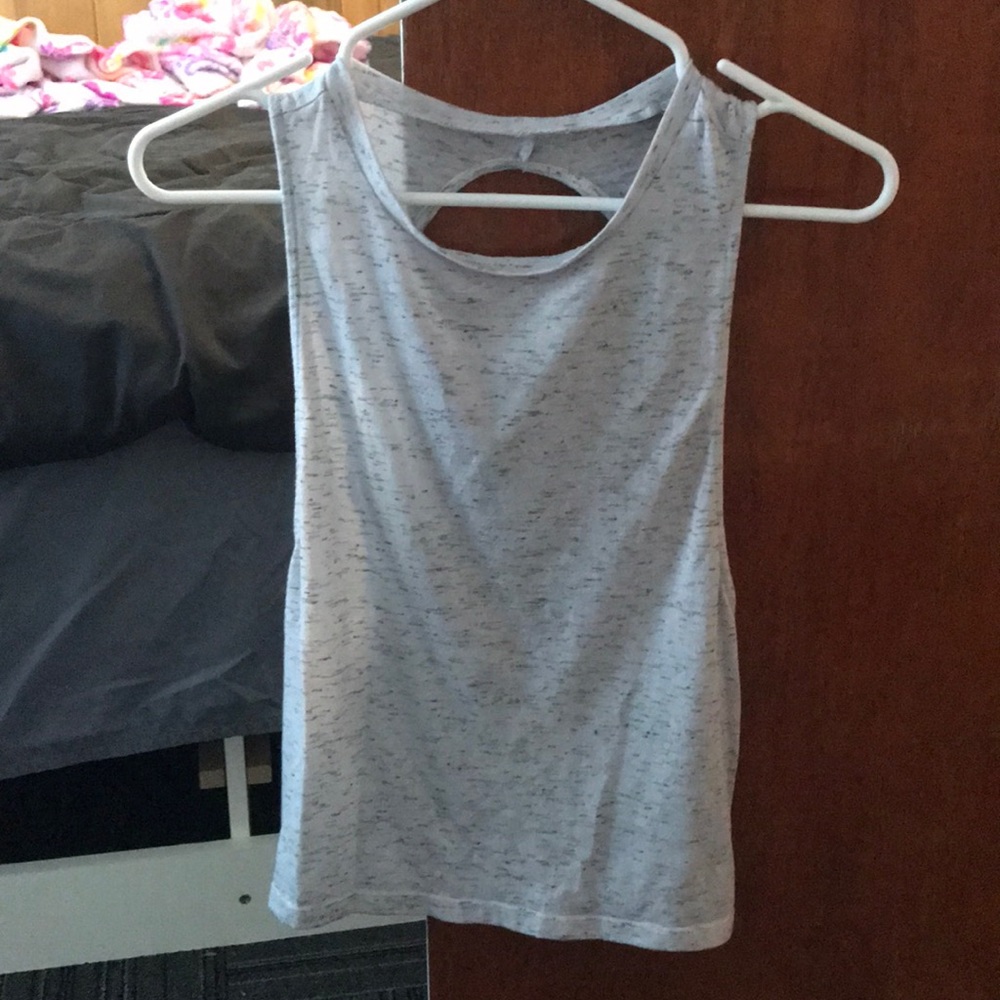 Workout tank top